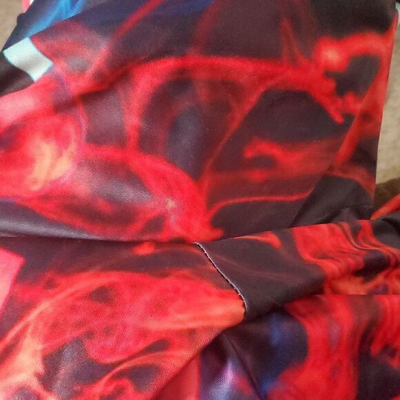 NWOT TIK TOK SWEATSHIRT  - Picture 3 of 5